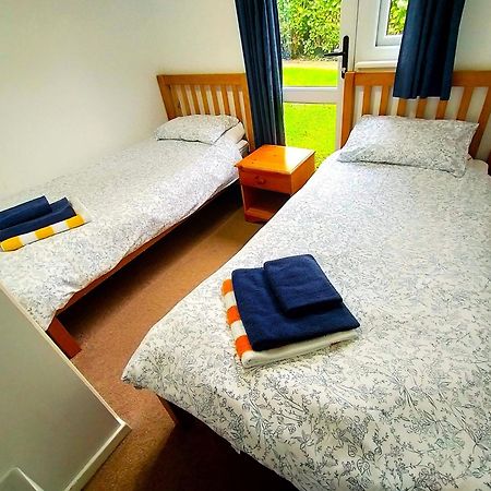 Trevithick By The Beach For Families & The Pooch Hayle Exterior photo