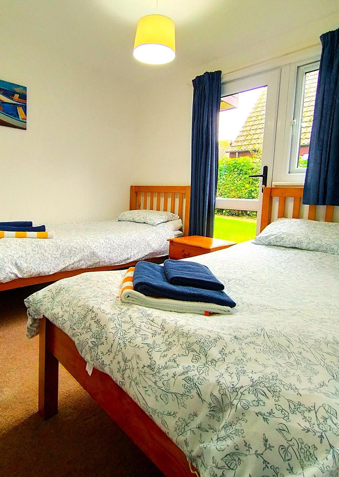 Trevithick By The Beach For Families & The Pooch Hayle Exterior photo